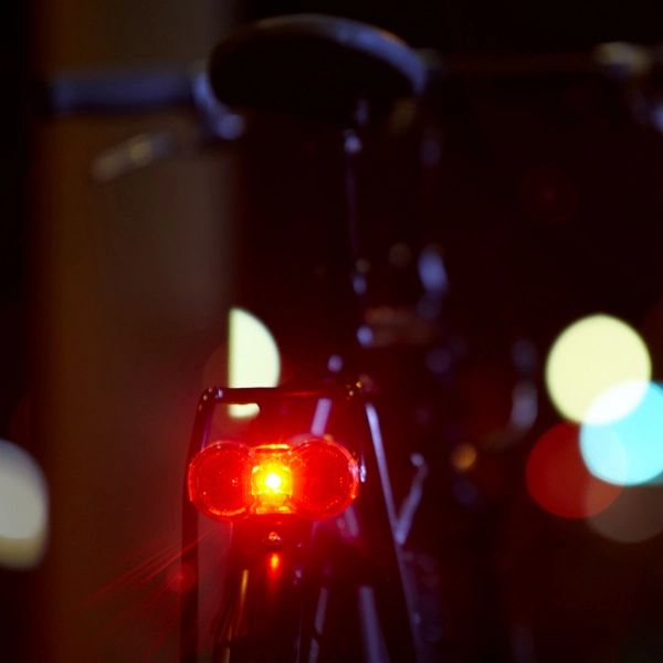 B&M B&M Toplight Flat E S-Pedelec Rücklicht - 329/5ALE0211 - 329/8ALE0211 2 B&M B&M Toplight Flat E S-Pedelec Rücklicht - 329/5ALE0211 - 329/8ALE0211 – Bild 2