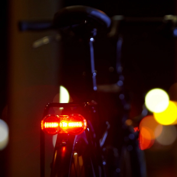 B&M B&M Toplight Flat S Elektrofahrrad Rücklicht - 329/5AS0211 - 329/8AS0211 3 B&M B&M Toplight Flat S Elektrofahrrad Rücklicht - 329/5AS0211 - 329/8AS0211 – Bild 3