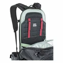 EVOC FR Trail E-Ride Protektor-Rucksack - 20l -E-Bike Zubehör Verkaufsladen evoc fr trail e ride protektor rucksack black akkufach mit akku