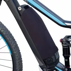 FAHRER Neopren Schutzhülle Cover - Yamaha Rahmen-Akku 5 FAHRER Neopren Schutzhülle Cover - Yamaha Rahmen-Akku -E-Bike Zubehör Verkaufsladen fahrer neopren schutzhuelle cover yamaha rahmen akku am e bike scaled