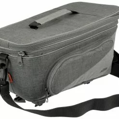 KTM Gepäckträgertasche Tour Plus 8 + 7 L 7 KTM Gepäckträgertasche Tour Plus 8 + 7 L -E-Bike Zubehör Verkaufsladen ktm gepaecktraegertasche tour plus tragegurt scaled