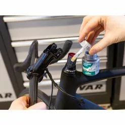 Motorex Carbon Paste Montagepaste -E-Bike Zubehör Verkaufsladen motorex carbon paste im einsatz 3