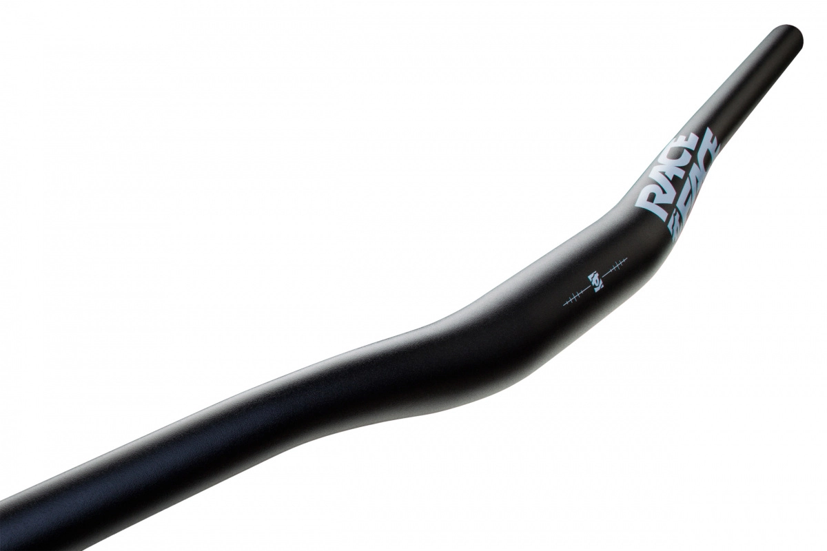 Race Face Chester 35 Lenker 35x780mm Schwarz 6 Race Face Chester 35 Lenker 35x780mm Schwarz – Bild 6