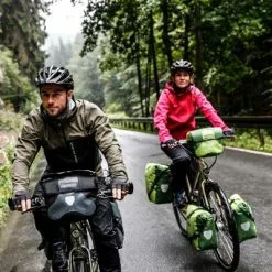 Ortlieb Ultimate Six Plus 7L Lenkertasche -E-Bike Zubehör Verkaufsladen radfahrer mit ortlieb ultimate six plus 7 liter grau gruen