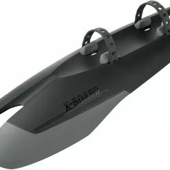 SKS Dirtboard X-Board Schutzblech 8 SKS Dirtboard X-Board Schutzblech -E-Bike Zubehör Verkaufsladen sks x board schwarz grau perspektive