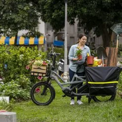 Tern Storm Box - Wetter Schutz Kammer -E-Bike Zubehör Verkaufsladen tern storm box im einsatz 1