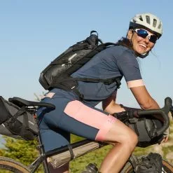 Vaude Trailsaddle II Satteltasche -E-Bike Zubehör Verkaufsladen vaude trailsaddle 2satteltasche action